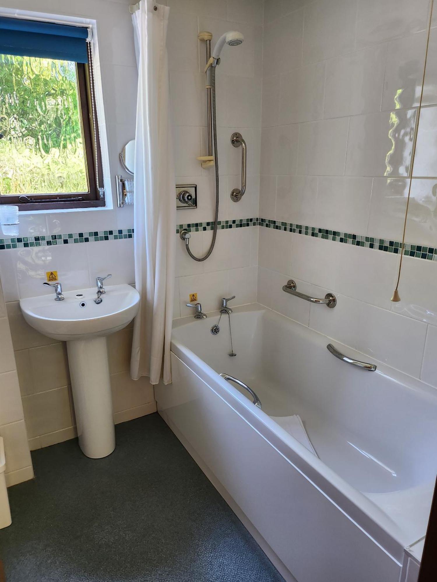 Lakeland Village 3* Newby Bridge