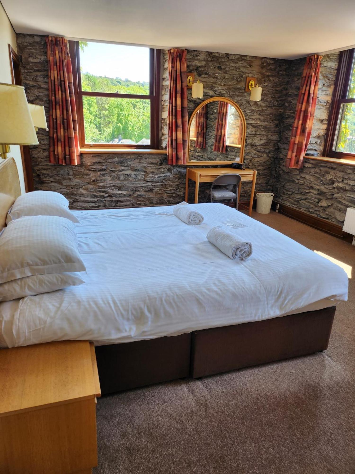 Lakeland Village Resort 3*